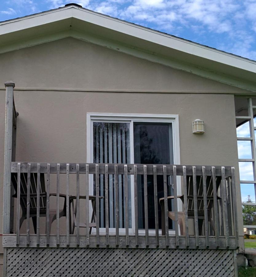 Sunny Isle Motel Summerside Exteriör bild